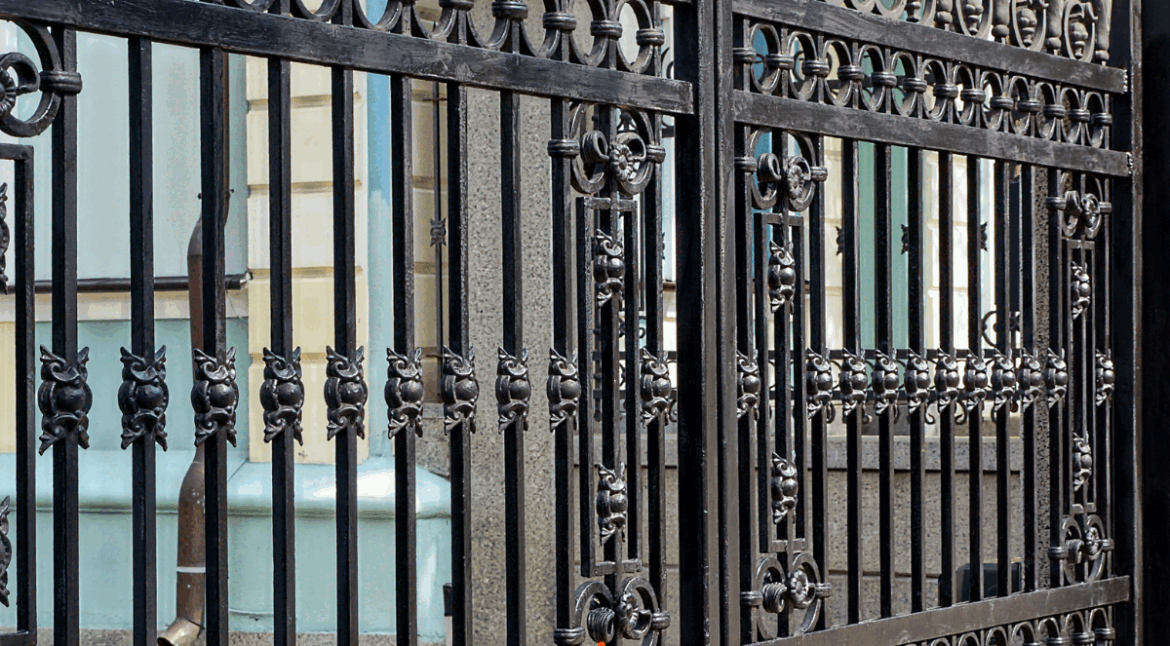 Porti fier forjat Satu Mare